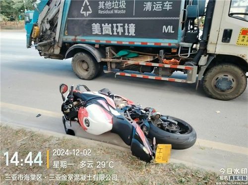 19岁网红女骑手遭遇车祸去世，19岁网红女骑手车祸身亡，19岁网红女骑手遭遇不幸，19岁网红女骑手车祸死亡，19岁网红女骑手遭遇事故去世