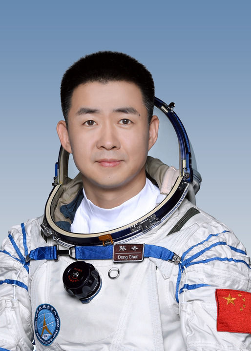 蔡旭哲，探索宇宙的勇敢使者，中国航天员的骄傲