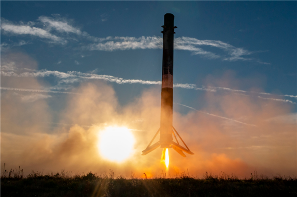 SpaceX火箭发射场，宇宙探索新门户