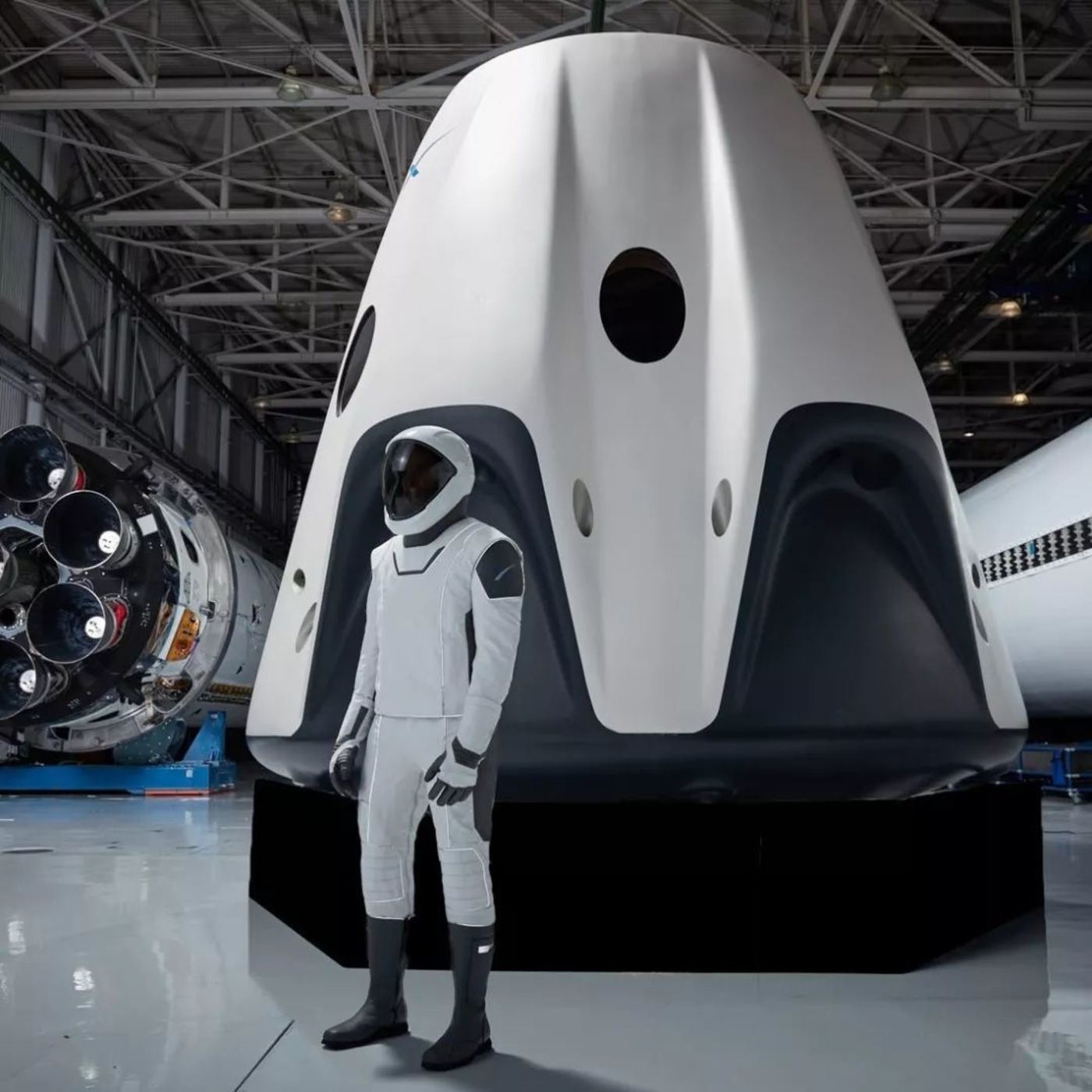 SpaceX宇航服与气凝胶，开启太空探索新篇章